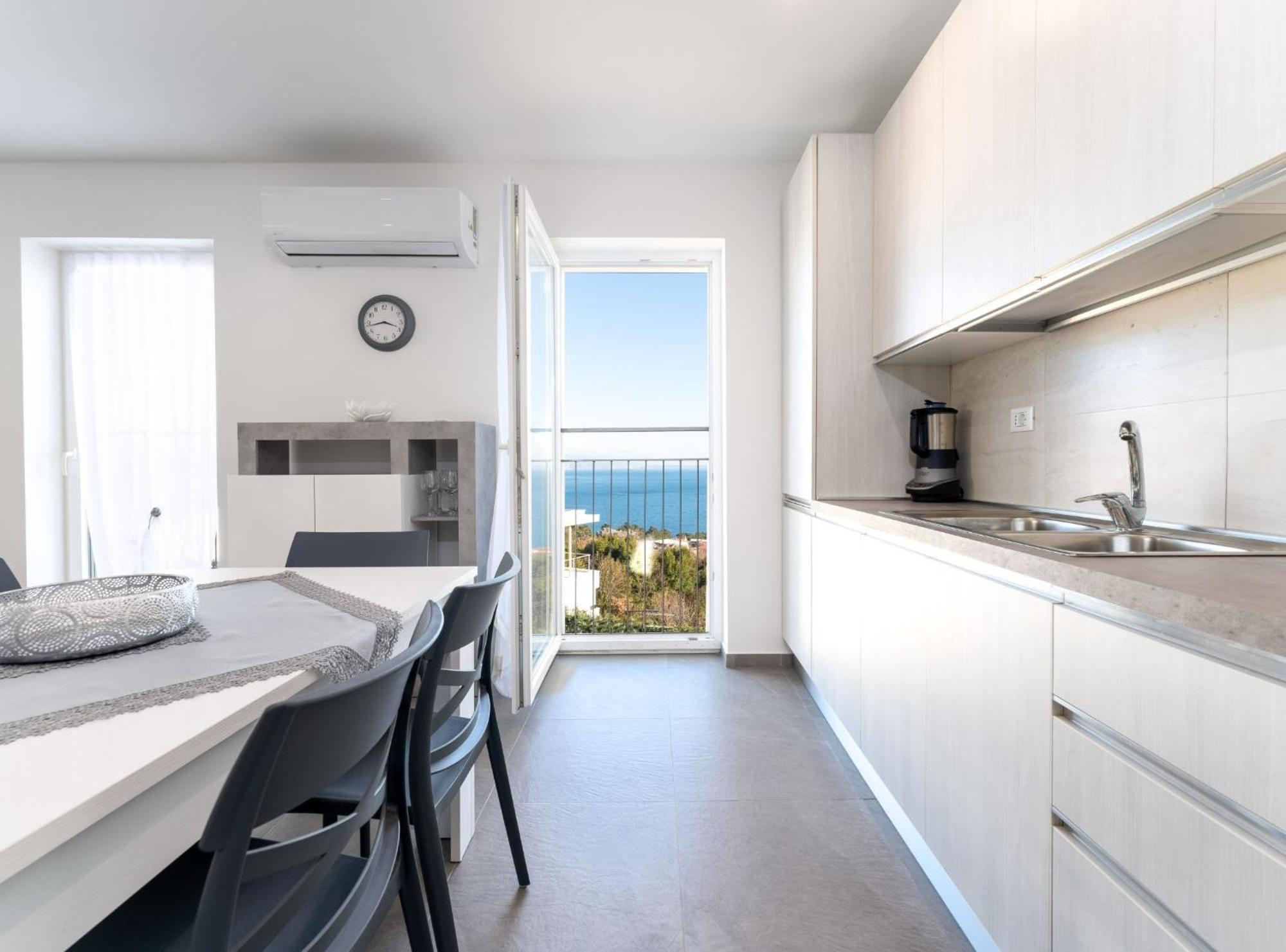Apartments Baricevic Opatija Exterior photo